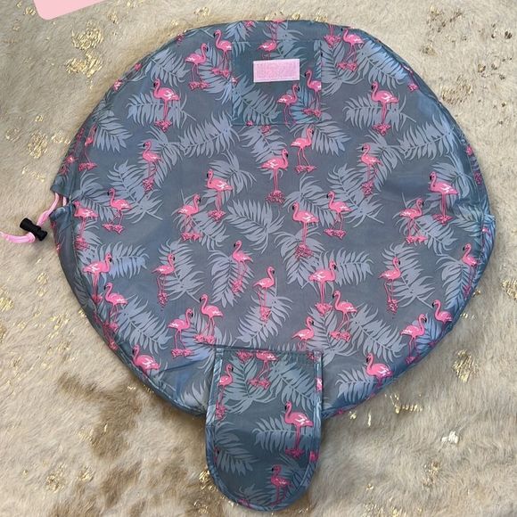 Flamingo Print Lay Flat Drawing Makeup Bags with 2 Interior Zipper Pockets 💗 - Picture 4 of 7